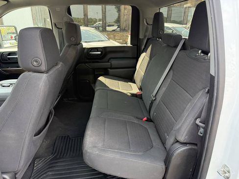 Used 2020 Chevrolet Silverado 2500 LT w/ Texas Edition AWD/4WD image 8