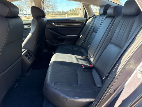 Used 2018 Honda Accord EX-L image 26