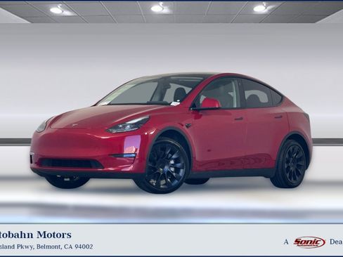 Used 2023 Tesla Model Y Long Range image 1