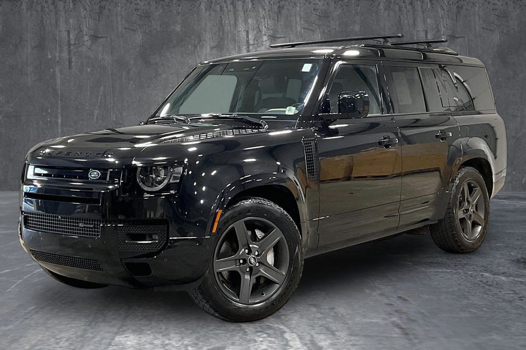 Used 2023 Land Rover Defender 130 X-Dynamic SE AWD/4WD image 1