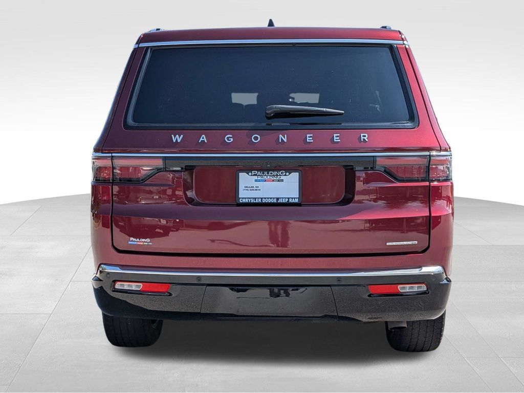 Used 2024 Jeep Wagoneer Series II AWD/4WD image 5