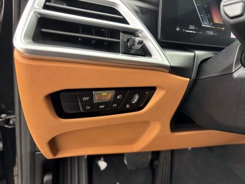 Certified 2025 BMW 330i xDrive Sedan image 15