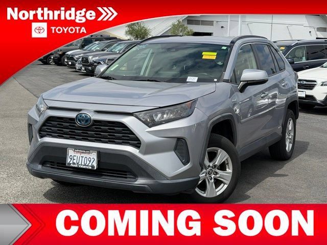 Used 2020 Toyota RAV4 LE w/ All Weather Liner Package AWD/4WD image 1