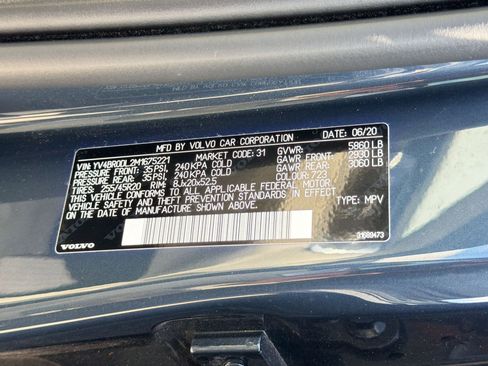 Used 2021 Volvo XC60 T8 Inscription w/ Protection Package Premier AWD/4WD image 21