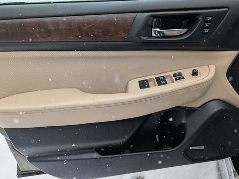 Used 2015 Subaru Outback 2.5i Limited image 36