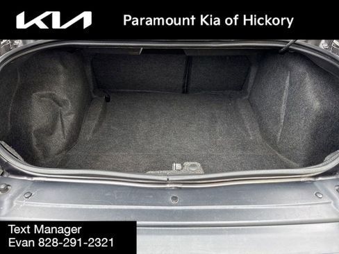 Used 2019 Dodge Challenger R/T image 13