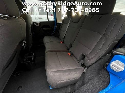Used 2022 Jeep Wrangler Unlimited Sport image 30