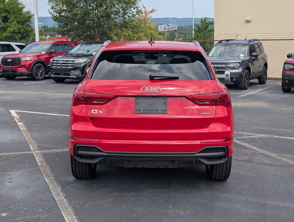 Used 2025 Audi Q3 2.0T Premium AWD/4WD image 8