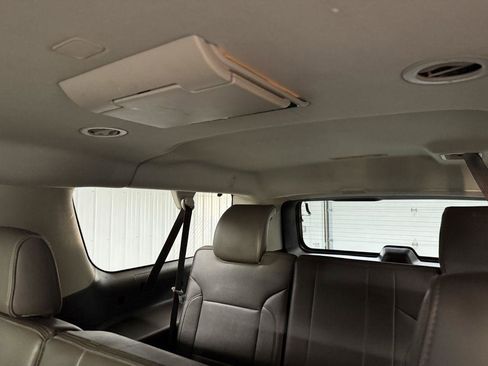 Used 2018 GMC Yukon XL Denali w/ Denali Ultimate Package image 32