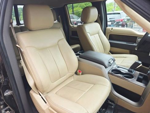 Used 2013 Ford F150 Lariat w/ Mid Equipment Group AWD/4WD image 21