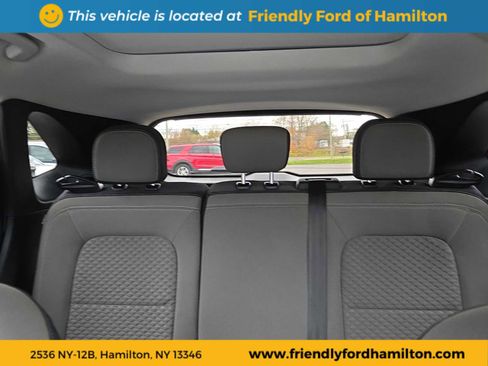 Used 2022 Ford Escape SE w/ SE Sport Appearance Package image 39