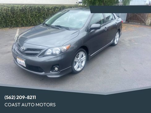 Used 2013 Toyota Corolla S w/ Premium Pkg FWD image 1