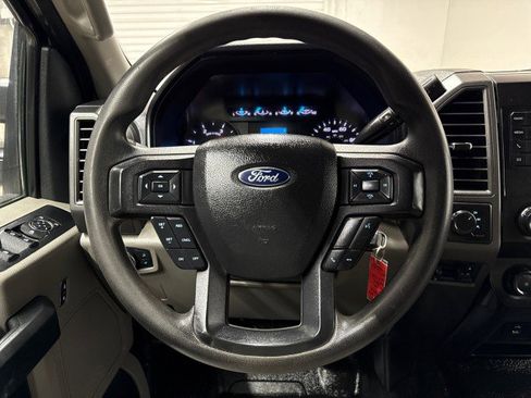 Used 2020 Ford F250 XL w/ Power Equipment Group image 12