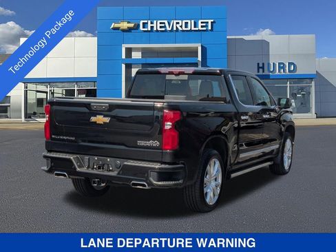 Used 2024 Chevrolet Silverado 1500 High Country w/ Technology Package image 4
