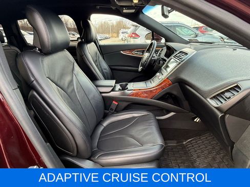 Used 2019 Lincoln Nautilus Reserve image 23