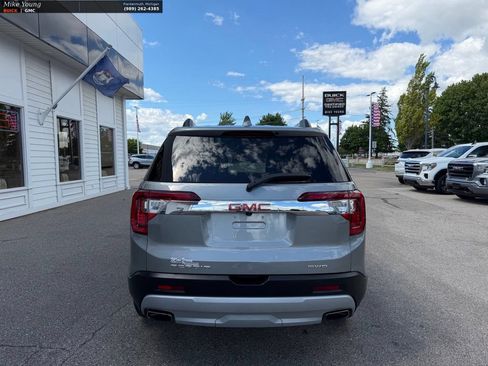 Used 2023 GMC Acadia SLE w/ Driver Convenience Package AWD/4WD image 6