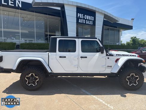 Used 2020 Jeep Gladiator Rubicon w/ Dual Top Group image 2