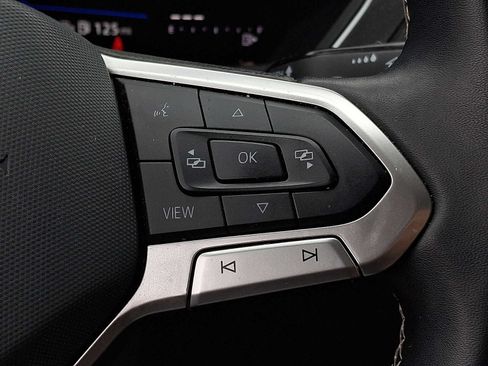 Certified 2024 Volkswagen Tiguan SE AWD/4WD image 19