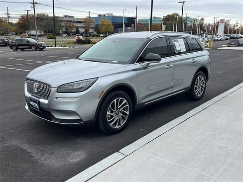 Certified 2022 Lincoln Corsair FWD w/ Equipment Group 101A image 4