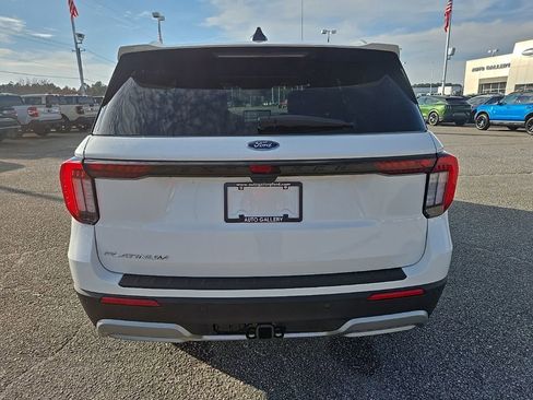 New 2026 Ford Explorer Platinum image 6