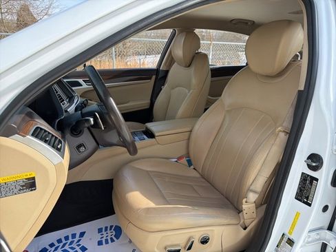 Used 2017 Genesis G80 3.8 image 23