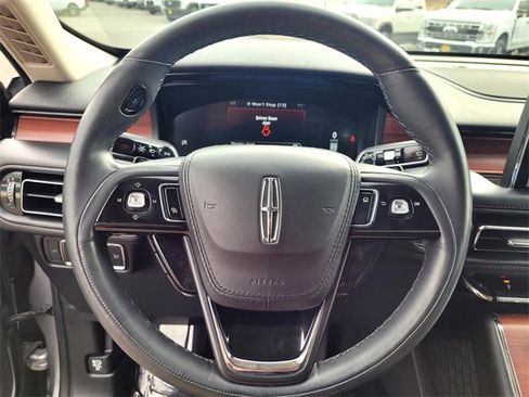 Used 2022 Lincoln Aviator Reserve w/ Equipment Group 201A image 25
