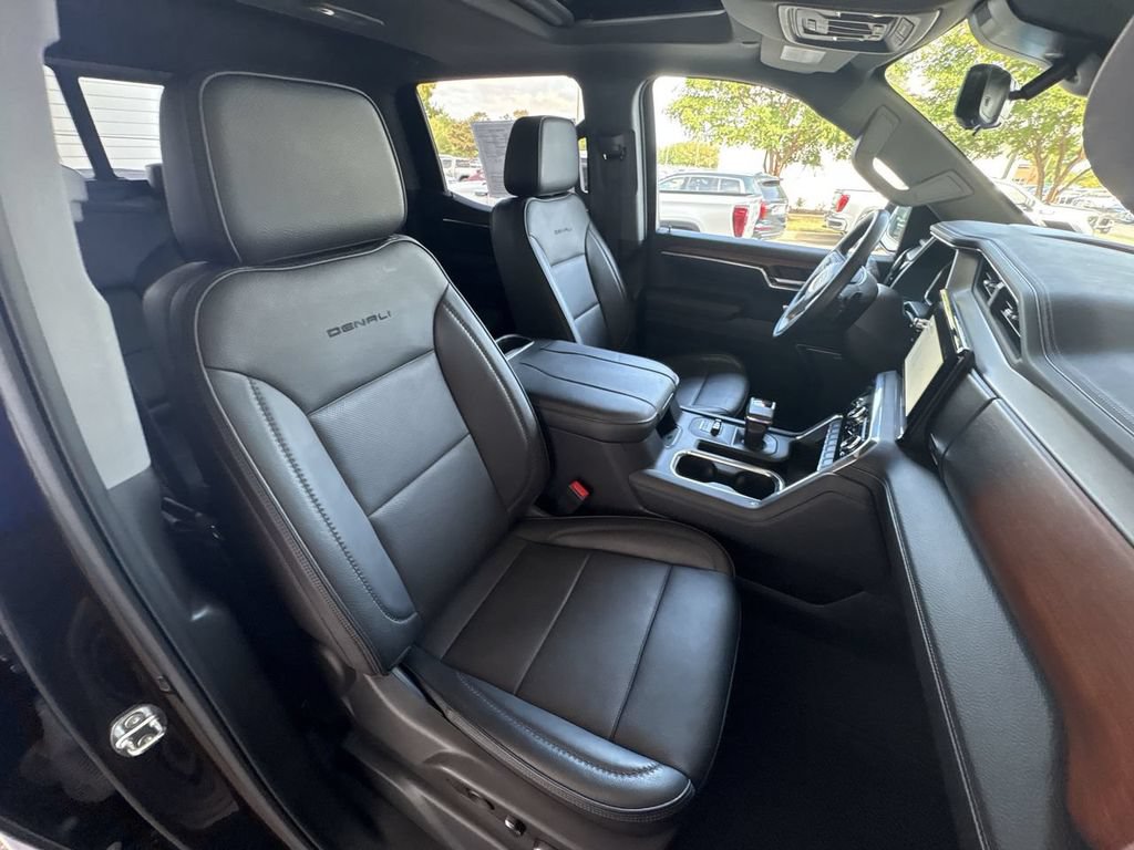Certified 2023 GMC Sierra 1500 Denali w/ Denali Reserve Package AWD/4WD image 29