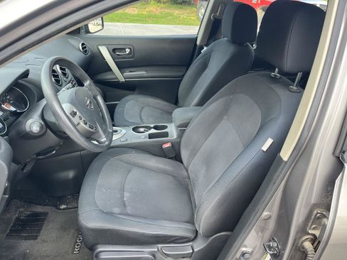 Used 2014 Nissan Rogue S w/ Convenience Package AWD/4WD image 11