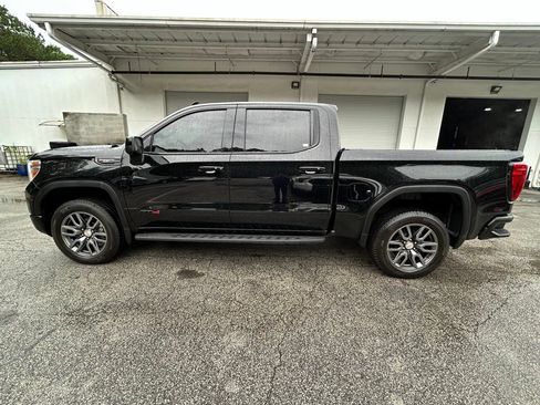 Used 2021 GMC Sierra 1500 AT4 w/ AT4 Carbonpro Edition AWD/4WD image 4