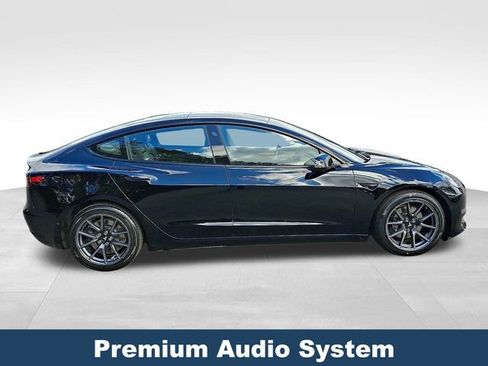 Used 2022 Tesla Model 3 Long Range image 9