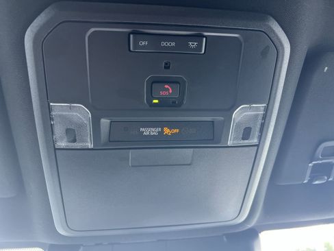 Used 2024 Toyota Tacoma SR5 image 28