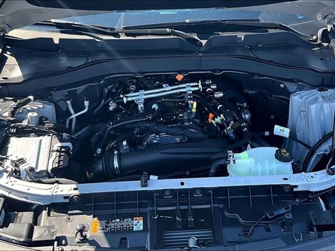 New 2026 Ford Explorer Tremor w/ Tremor Convenience Package image 11