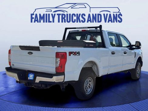 Used 2022 Ford F250 XL w/ Power Equipment Group image 5