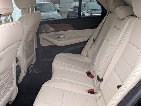 Used 2024 Mercedes-Benz GLE 350 4MATIC image 29