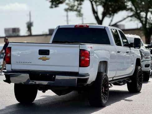 Used 2018 Chevrolet Silverado 2500 W/T w/ WT Convenience Package AWD/4WD image 6
