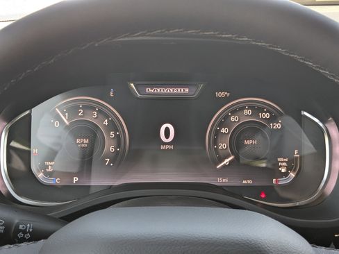 New 2026 RAM 1500 Laramie AWD/4WD image 27