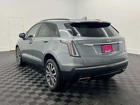 Used 2021 Cadillac XT5 Sportv w/ Platinum Package image 3
