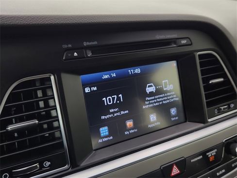 Used 2016 Hyundai Sonata Limited image 18