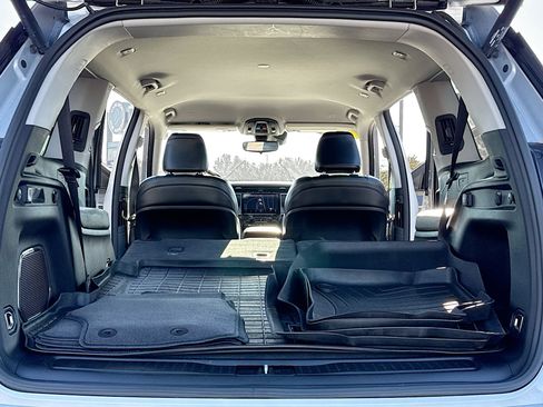 Used 2021 Jeep Grand Cherokee L Limited image 7