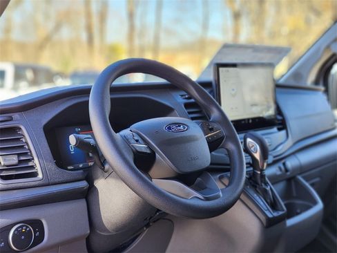 New 2026 Ford Transit 250 Low Roof SWB image 17