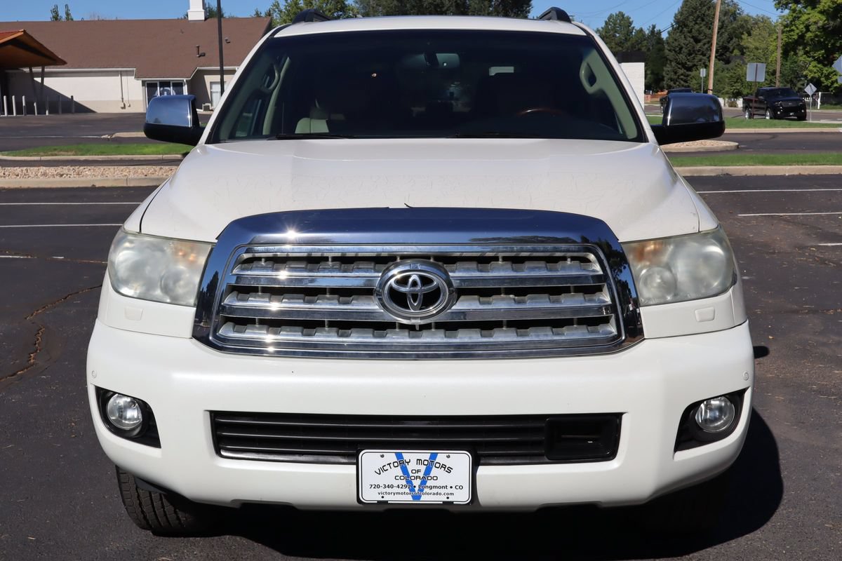 Used 2014 Toyota Sequoia Platinum RWD image 12