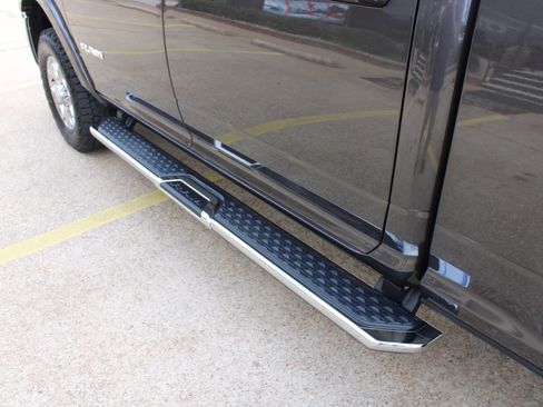 Certified 2022 RAM 2500 Laramie image 12