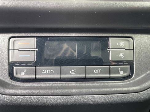 Certified 2025 Volkswagen Atlas SEL image 14