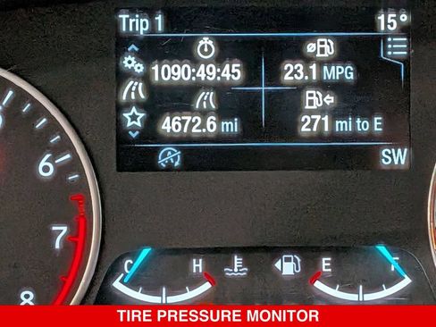 Used 2022 Ford EcoSport Titanium AWD/4WD image 18