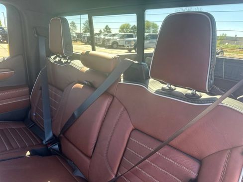Used 2024 GMC Sierra 1500 Denali Ultimate AWD/4WD image 19