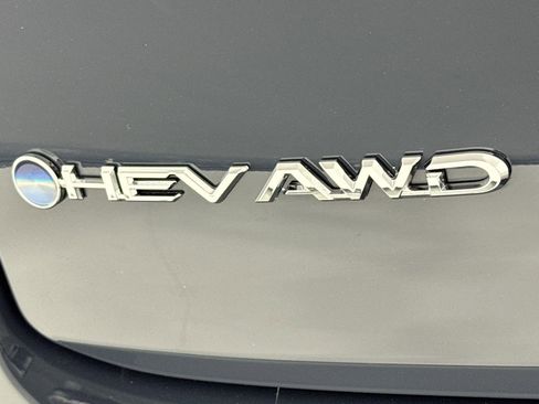 Used 2026 Toyota Crown Limited image 9