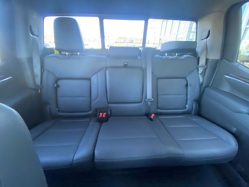 Used 2025 Chevrolet Silverado 1500 LT Trail Boss w/ LT Trail Boss Premium Package AWD/4WD image 20