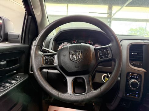 Used 2019 RAM 1500 Express w/ Wheel & Sound Group AWD/4WD image 13