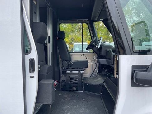 New 2025 Chevrolet Brightdrop 400 w/ Battery Pack, Max Range image 12