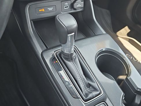 Certified 2024 Honda Civic Sport image 25